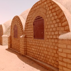 Agadez, Niger: consegnate 360 case sociali in architettura b ... Immagine 12