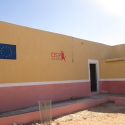 Better schools for 2200+ girls and boys of the saharawi camp ... Image 6